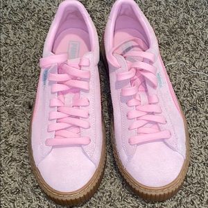 pink pumas size 7